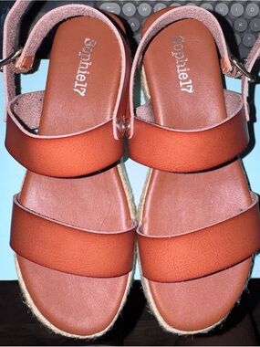 Women's Tan Double-Strap Sandals with Ankle Buckle
